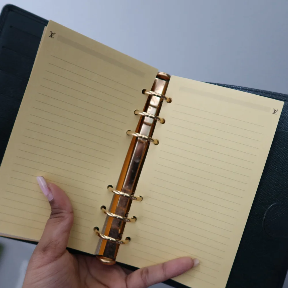 Louis Vuitton Taiga Medium Ring Agenda Cover Épicéa Green